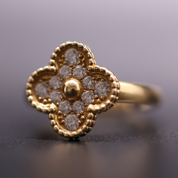 Van Cleef & Arpeel Gold Diamonds Ring - Picture 5 of 10